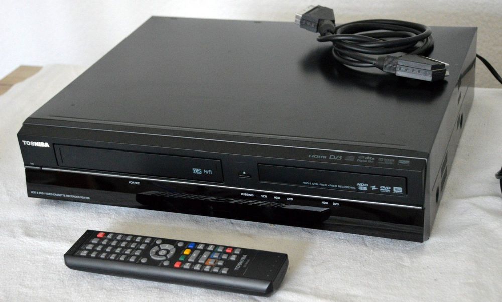 Toshiba RDXV50KF Enregistreur DVD / VHS 160 Go Tuner TNT DivX HDMI Noir