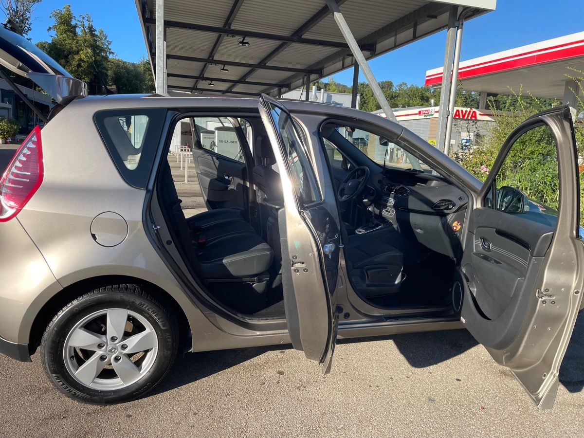 Renault Automobili: Renault Scenic - frisch ab Mfk – Usato da Baden venduto da Sfh_h8z 3