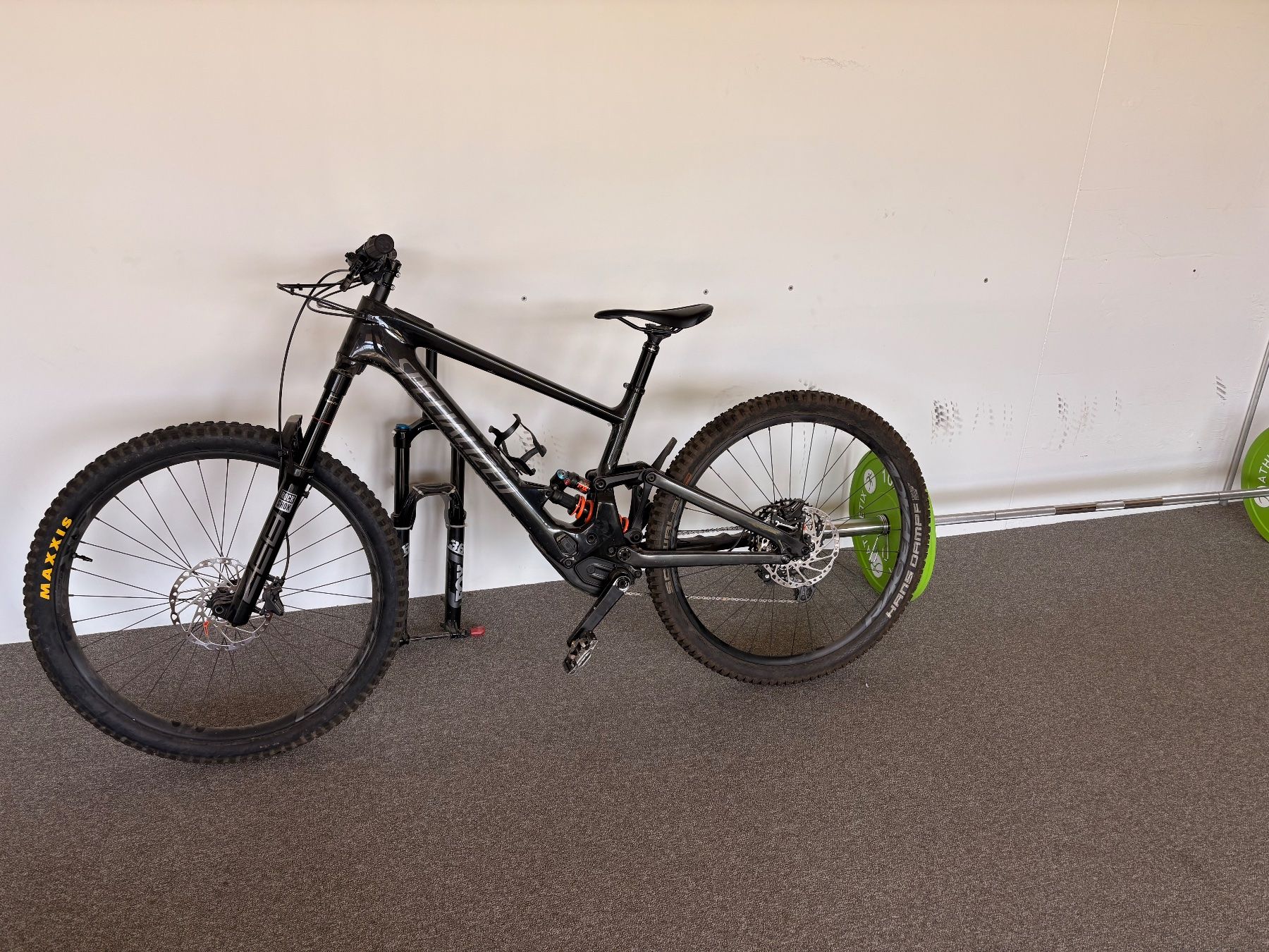 Specialized Biciclette: Specialized kenevo sl s4 – Usato da Horgen venduto da AQD