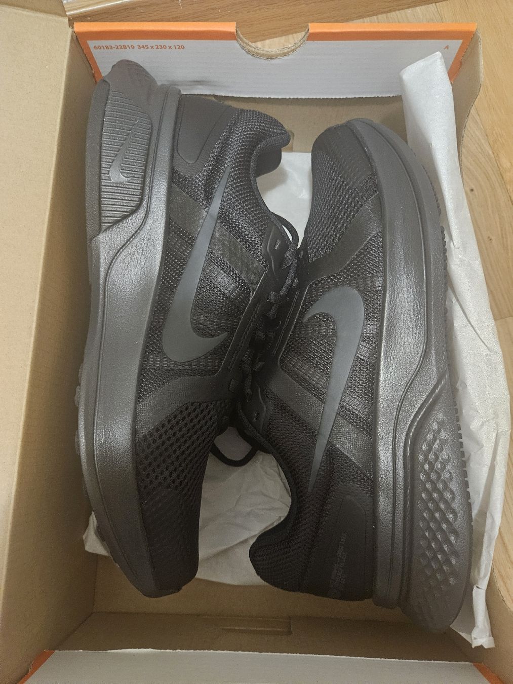 Nike Scarpe da uomo: Nike Run Swift 2 Schuhe Gr.45 – Nuovo e nell'imballaggio originale da Emmenbrücke venduto da TopGato 5