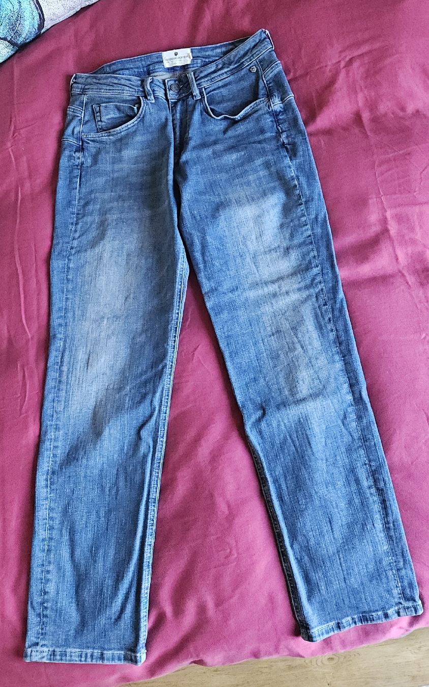 Freeman T. Porter Pantaloni: Jeans Freeman T. Porter, neuf, taille 30 – Nuovo (secondo la descrizione) da Champagne venduto da Marie2108