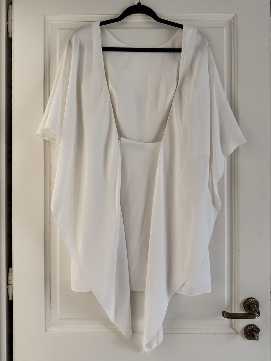 Kleider: BCBGMAXAZRIA White Cocktail Dress – Gebraucht aus Corsier-sur-Vevey von Kristina.Nova 6