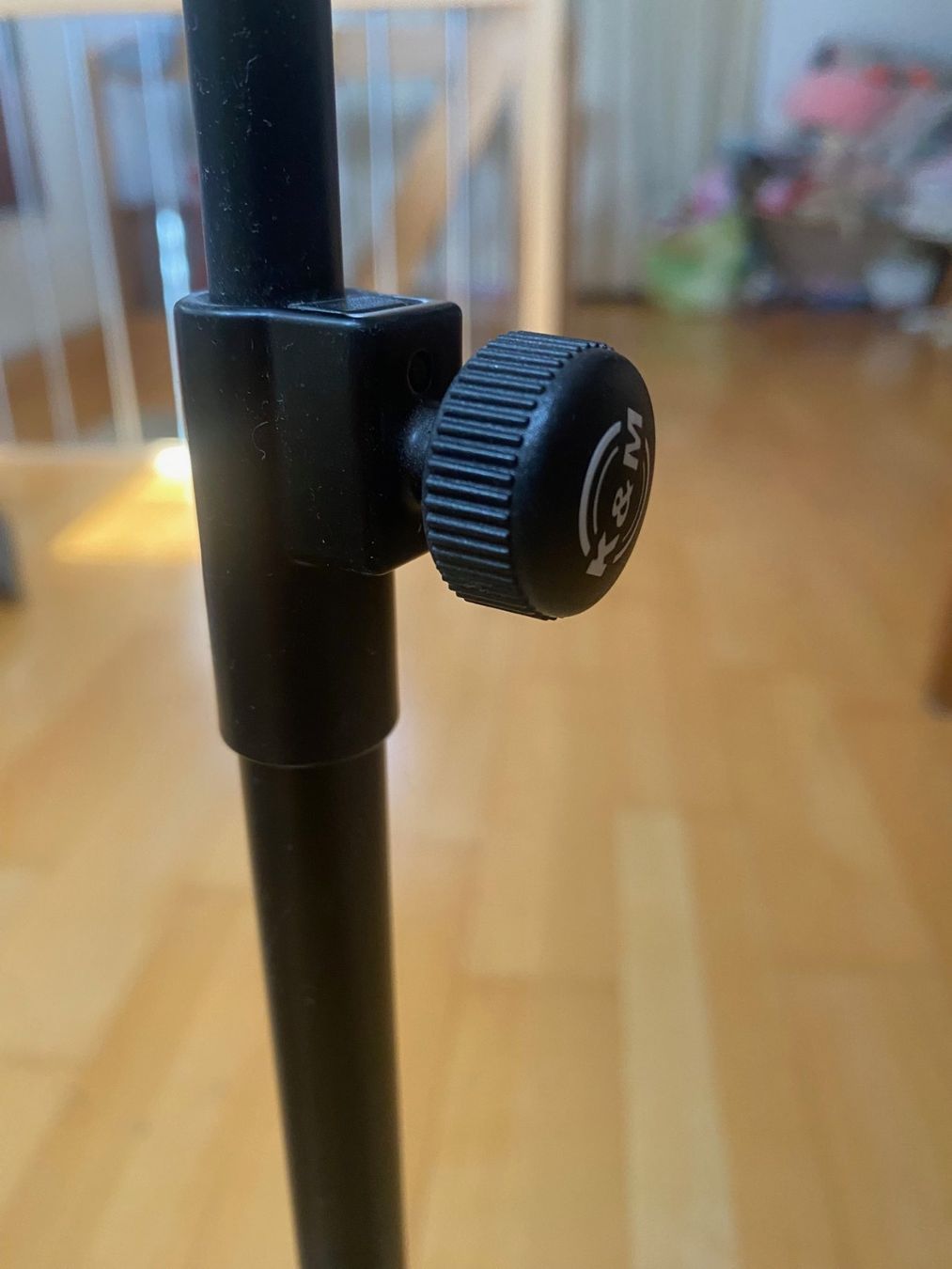 König & Meyer Supporti per strumenti musicali & leggii: Original K & M Notenständer in schwarz – Usato da Riehen venduto da ettwigv 5