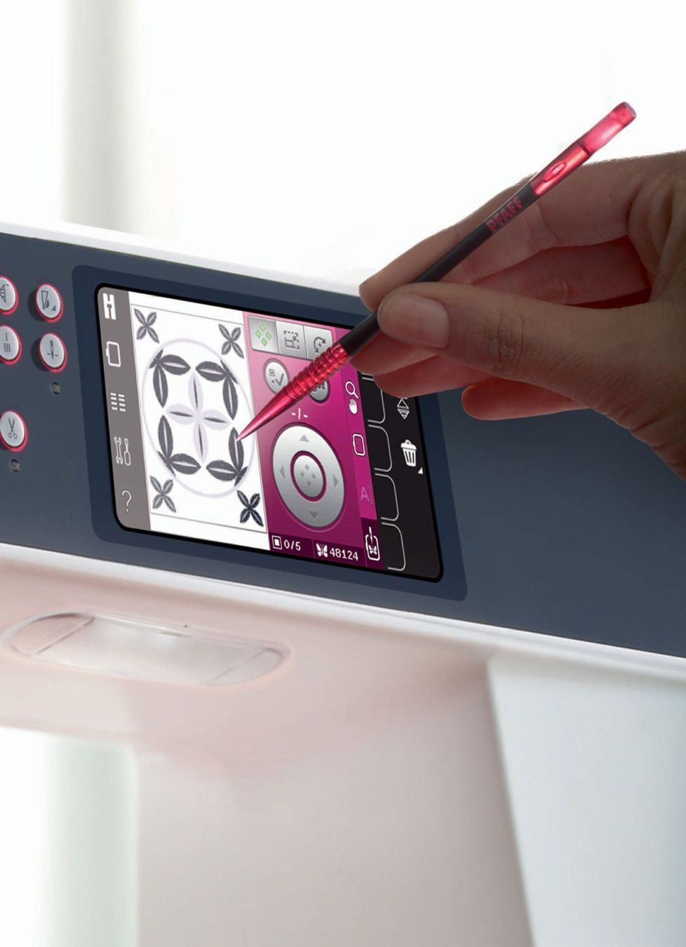 Pfaff Macchine da cucire: Nähmaschine PFAFF creative 3.0, neu, Gratis-Versand. – Nuovo e nell'imballaggio originale da Olten venduto da Pat31 6