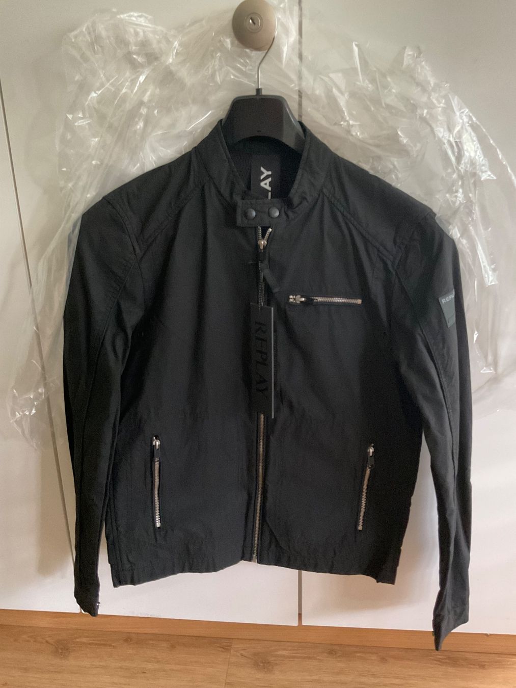 Replay Giacche: Replay Jacke – Nuovo e nell'imballaggio originale da Bern venduto da jp62 2