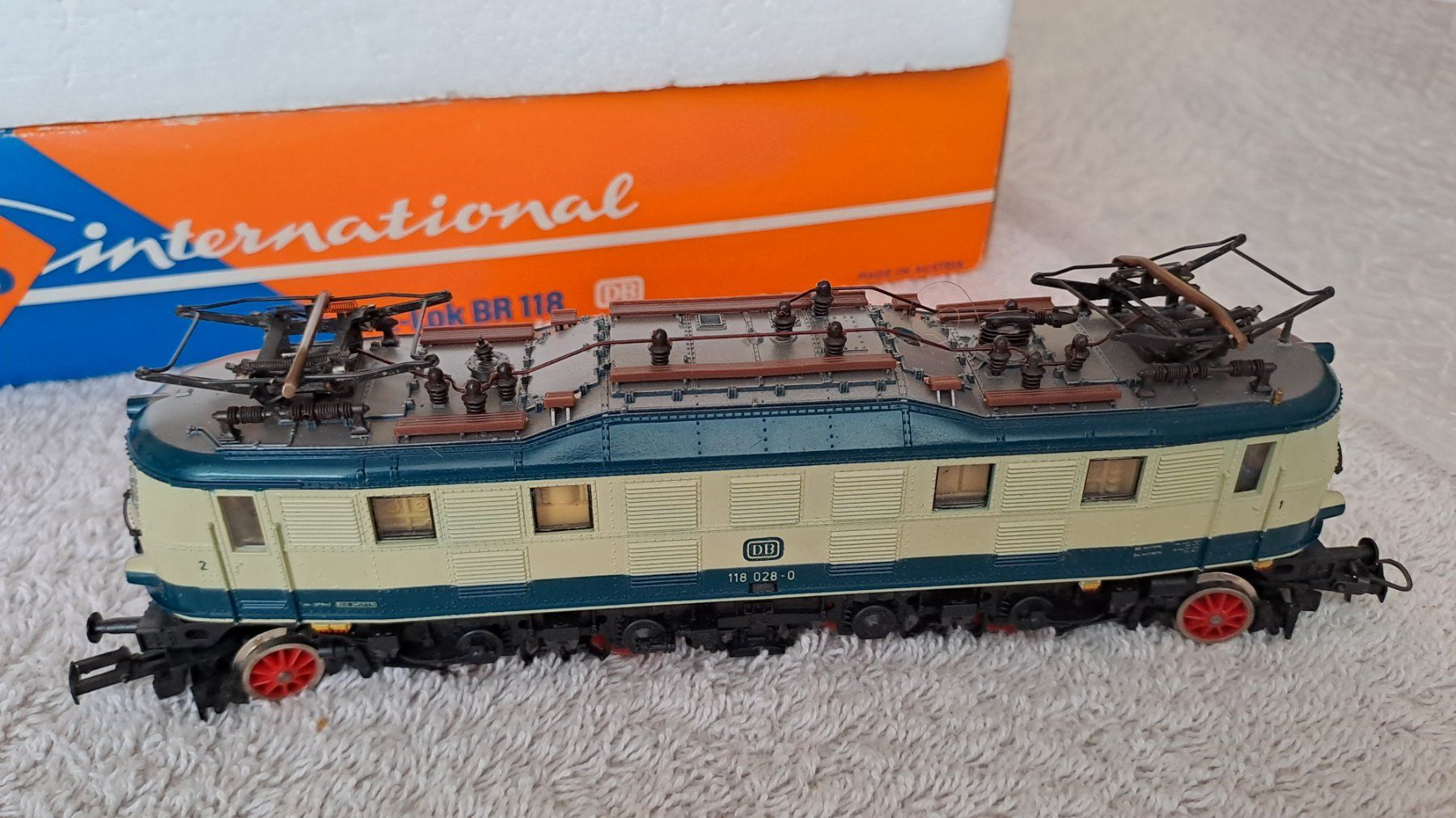 Roco Modelleisenbahnen: Roco DB E Lok BR 118 H0 WS/27 – Gebraucht aus Winterthur von Riebeli333 2