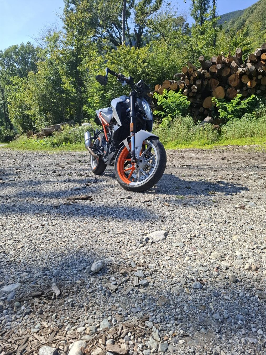 KTM Strada: Ktm DUKE 125 ABS 11kw – Usato da Arcegno venduto da den_jcg5 3