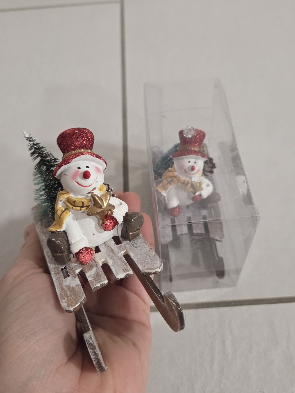 Tutte le decorazioni: 2er Set Schneemänner auf Schlitten, Winterdeko – Usato da Bülach venduto da Recherchieren