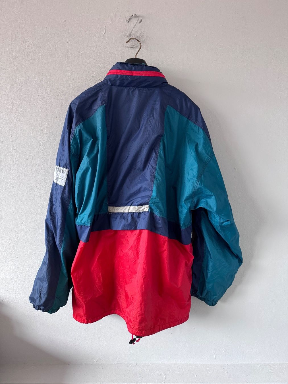 Nike Giacche: RARE Nike spain jacket MEN XL – Usato da Neuchâtel venduto da _Easy_to_Find_ 4