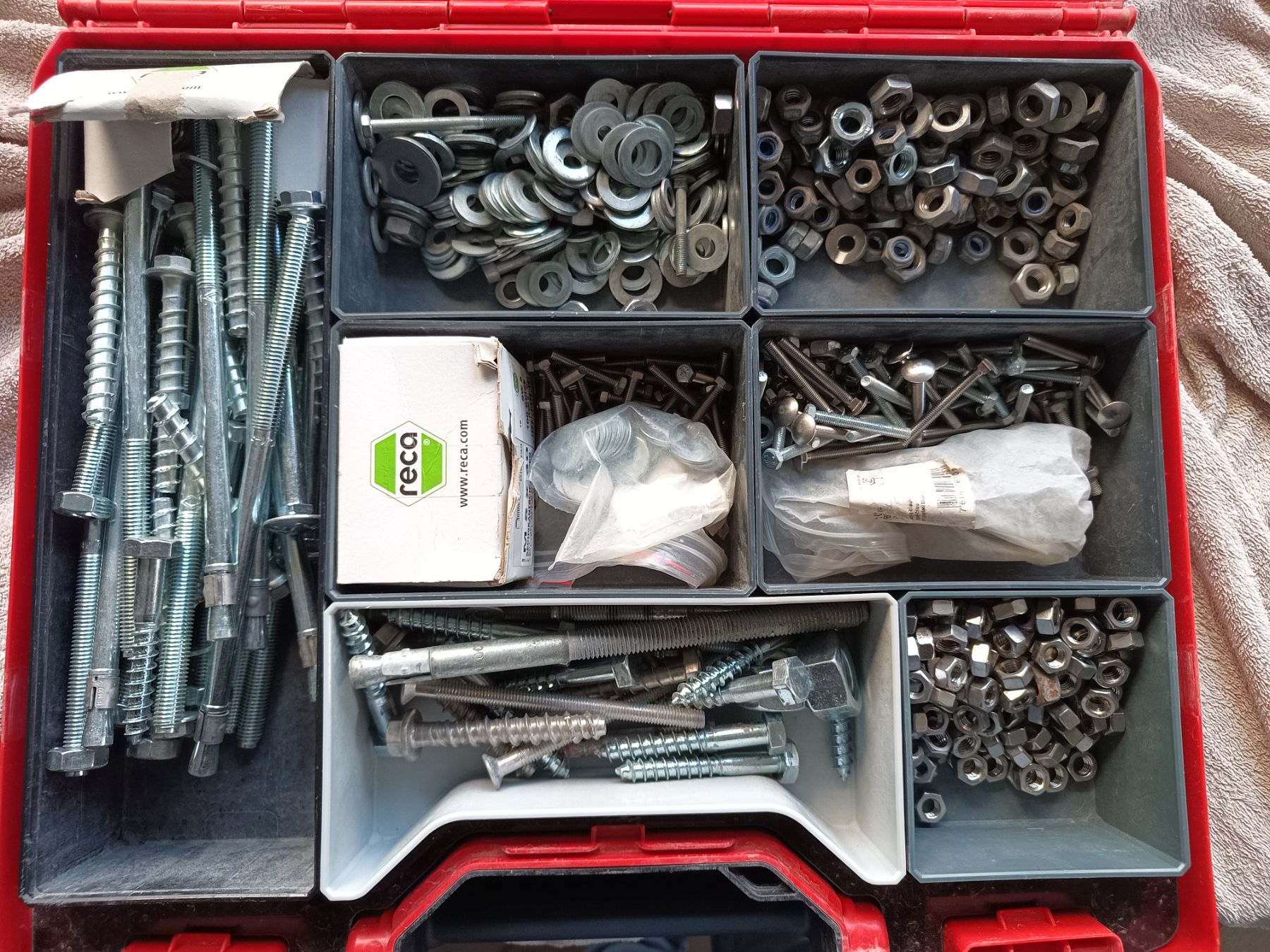 Hilti Tutti gli attrezzi: Hilti Schraubenkoffer – Usato da Oberegg venduto da 19franzi94 2