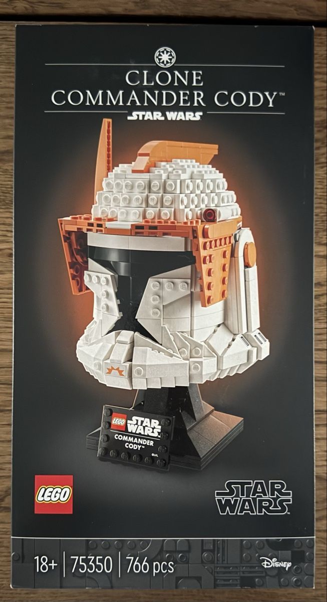 Lego Jouets: LEGO Star Wars Helm Clone Commander Cody 75350 – Neuf avec emballage d'origine à Niederglatt ZH par fil_w2zy