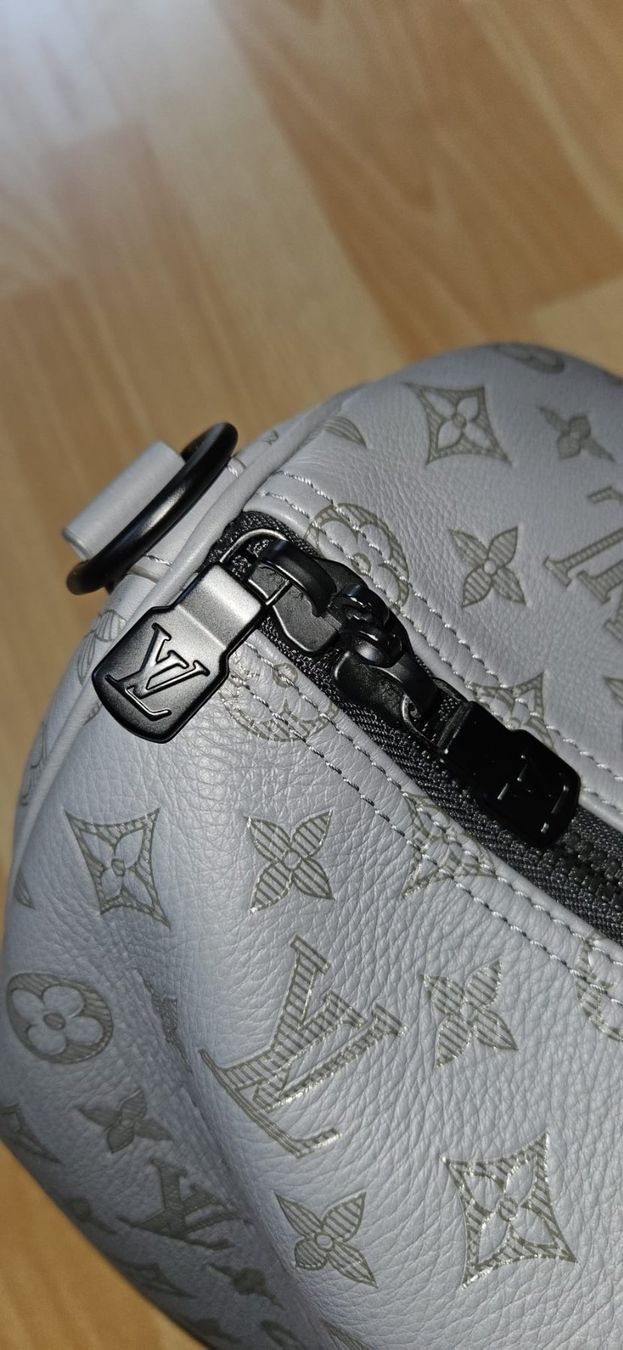 Louis Vuitton Taschen: Louis Vuitton Keepall Bandouilière 50 Anthracite Grey – Neu (gemäss Beschreibung) aus Lausanne von inf_2c9z 2