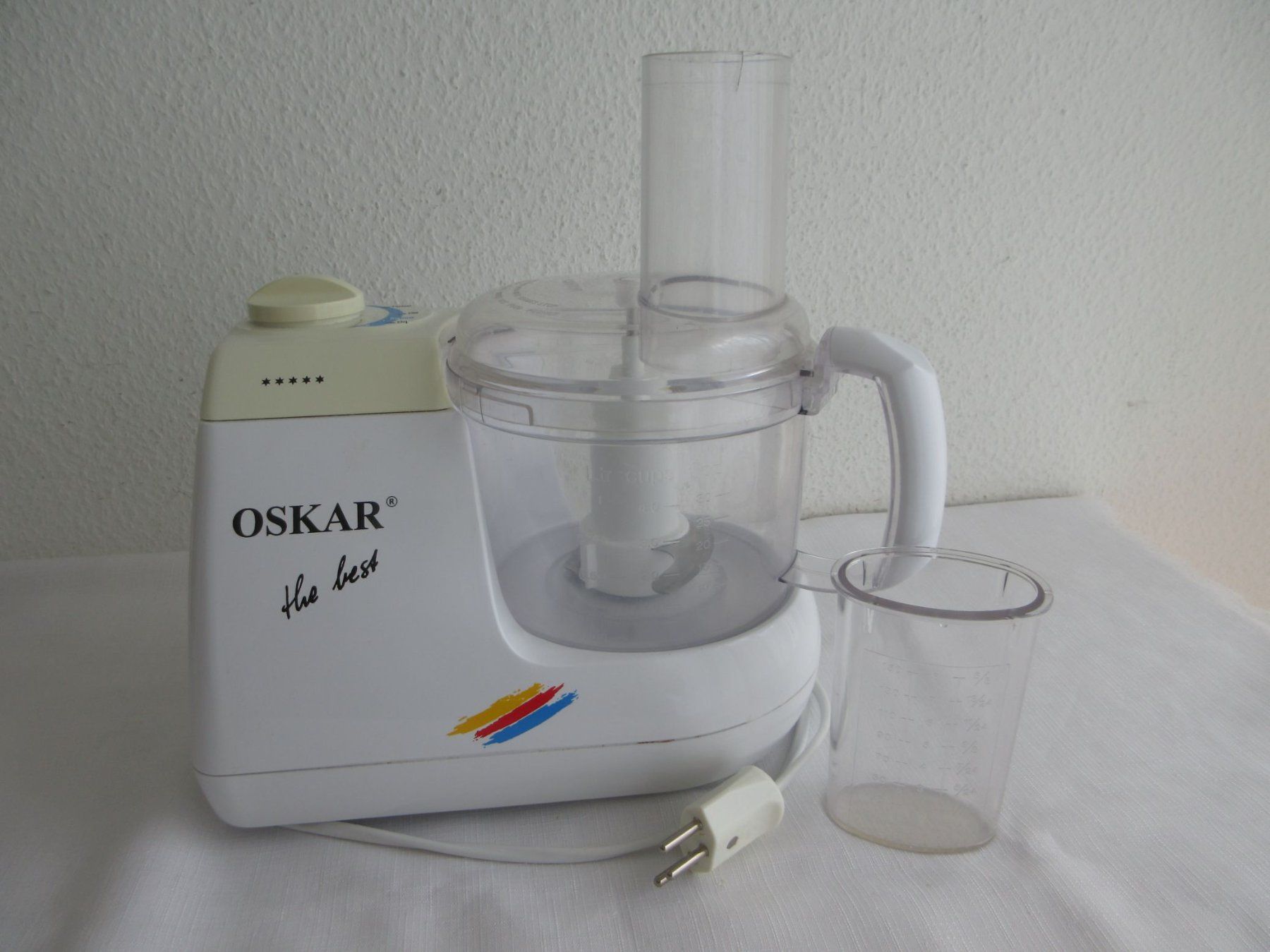 Elettrodomestici da cucina: Oskar Küchenmaschine "The Best" – Usato da Binningen venduto da Oldfashion