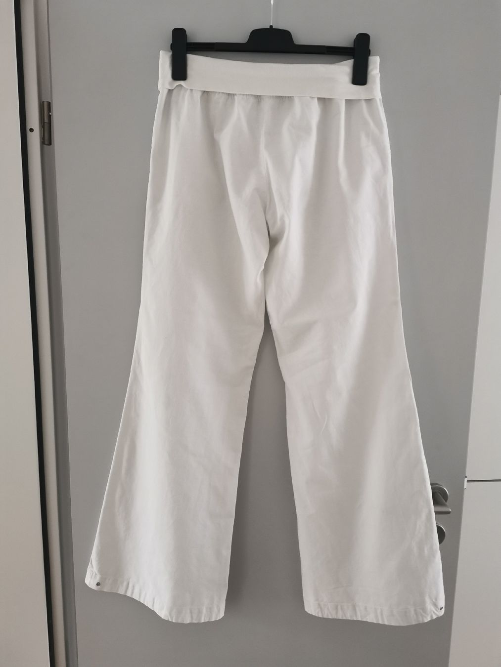Pantaloni: Chicoree weisse Hose Gr. L  – Usato da Glattbrugg venduto da riseca 2