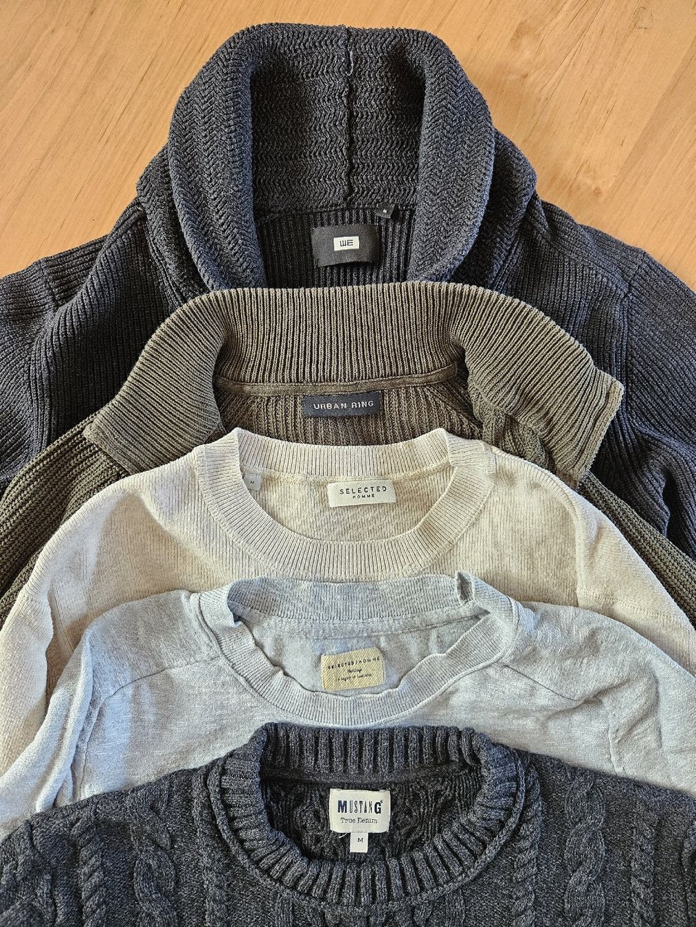 Kleiderpakete: 5 Herrenpulluver im Packet – Gebraucht aus Schenkon von rawlingson