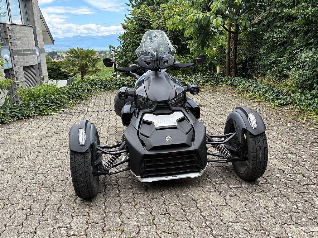 Trikes: CanAm Ryker 900 cc, edition "Rally" – D'occasion à Reverolle par Bordry 1