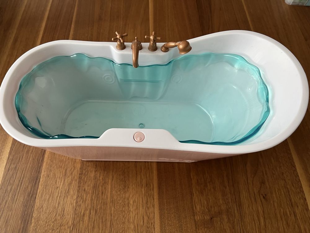 Badewanne Our Generation neuwertig und komplett top (Gebraucht) in