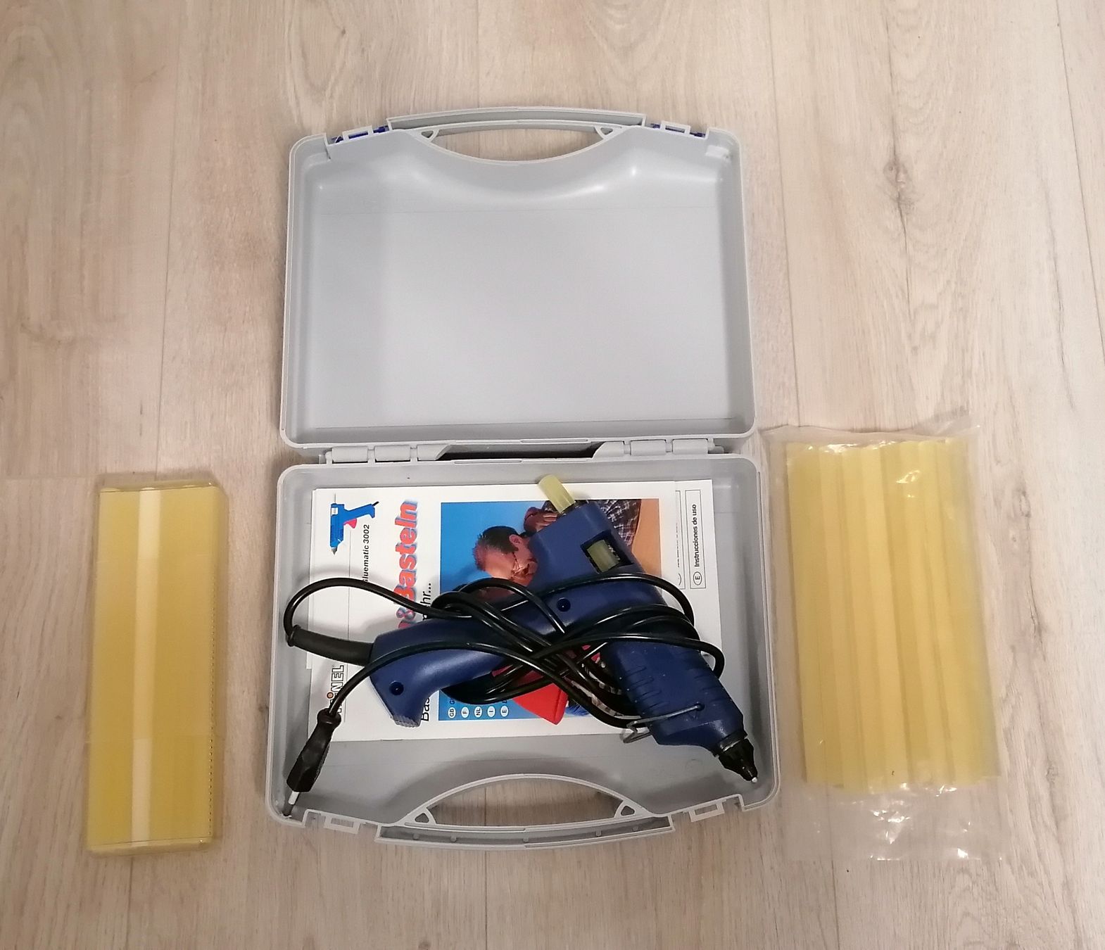 Tutti gli attrezzi: Heissklebepistole elektrisch – Usato da Schwarzenegg venduto da musi09