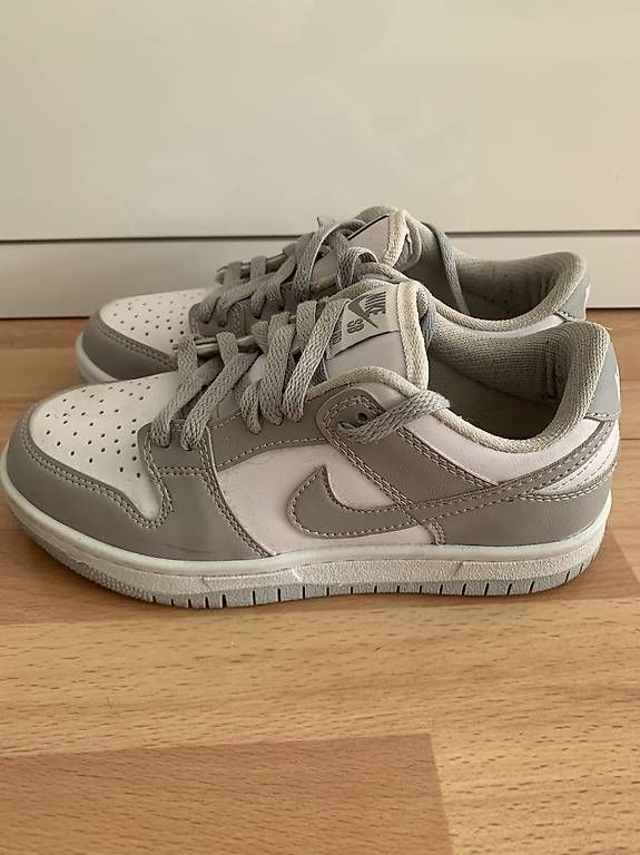 Nike Herrenschuhe: Nike Dunk Low – Gebraucht aus Lausanne von eri_wtq8 1
