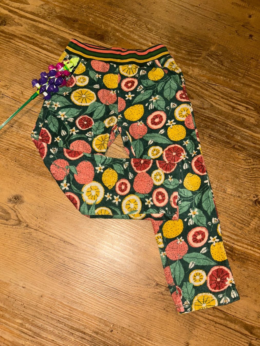 Pantaloni: Trainerhose Boboli 104 - neuwertig – Nuovo (secondo la descrizione) da Safenwil venduto da 2hand_aber_wertvoll
