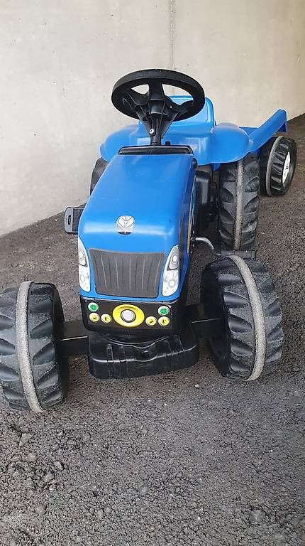 Veicoli per bambini: Trettraktor - New Holland – Usato da Kirchberg BE venduto da bvonallmen 3