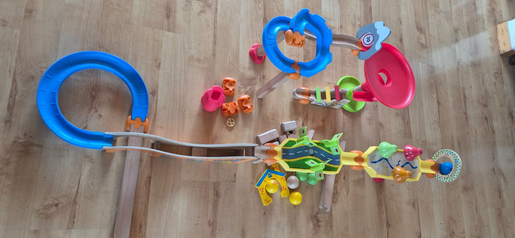 Spielzeuge: Holz Kugelbahn diverse Teile – Gebraucht aus Weisslingen von ajnosa56 1
