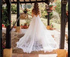 Boho Luxus Hochzeitskleid von Martina Liana