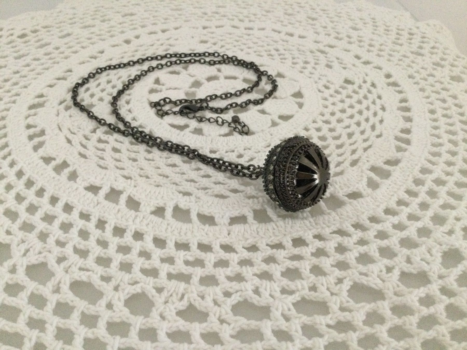Catenine: Collier avec sphère & strass, 33-36cm, NEUF – Nuovo e nell'imballaggio originale da Agiez venduto da chouchanelle 4