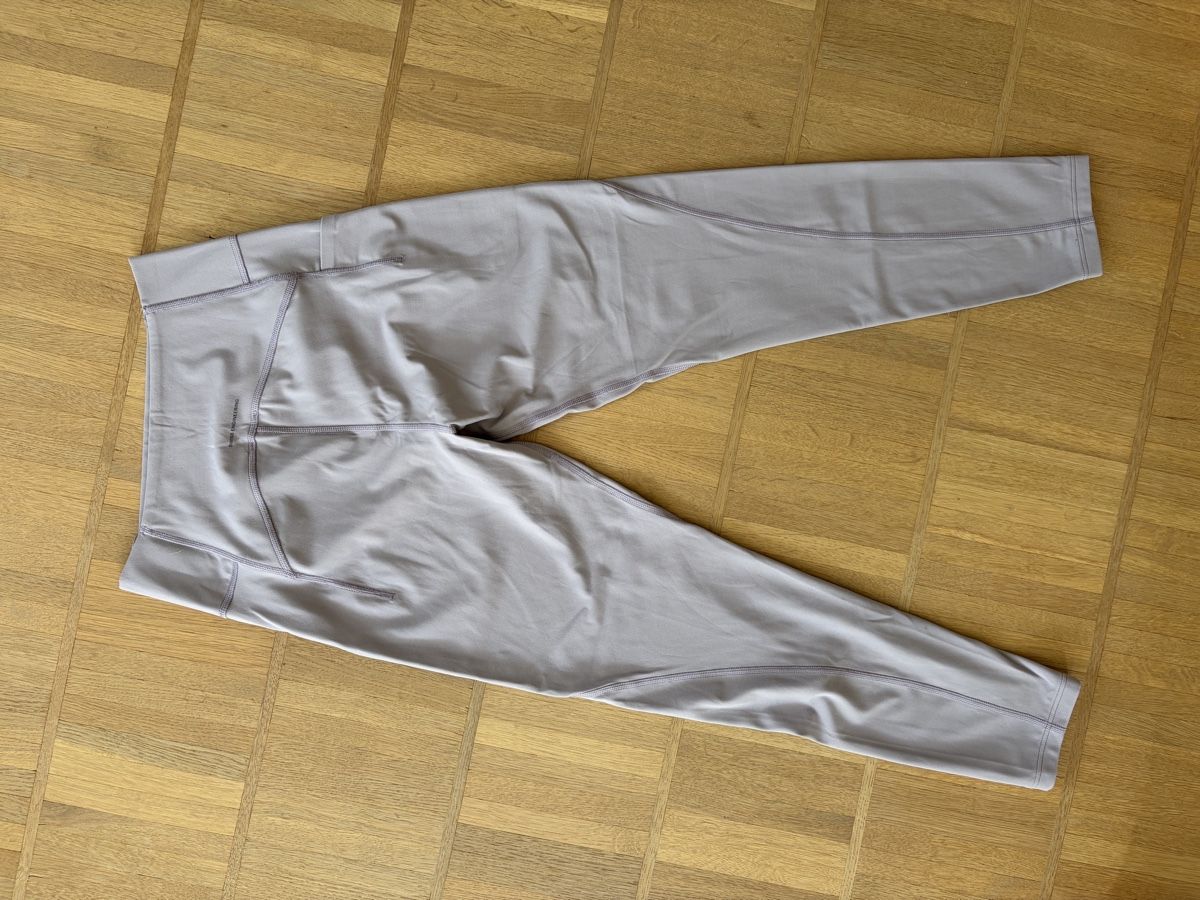 Leggings: On Running Studio Tights 7/8, Damen Grösse S – Neu (gemäss Beschreibung) aus Zürich von bib_ds9n 1