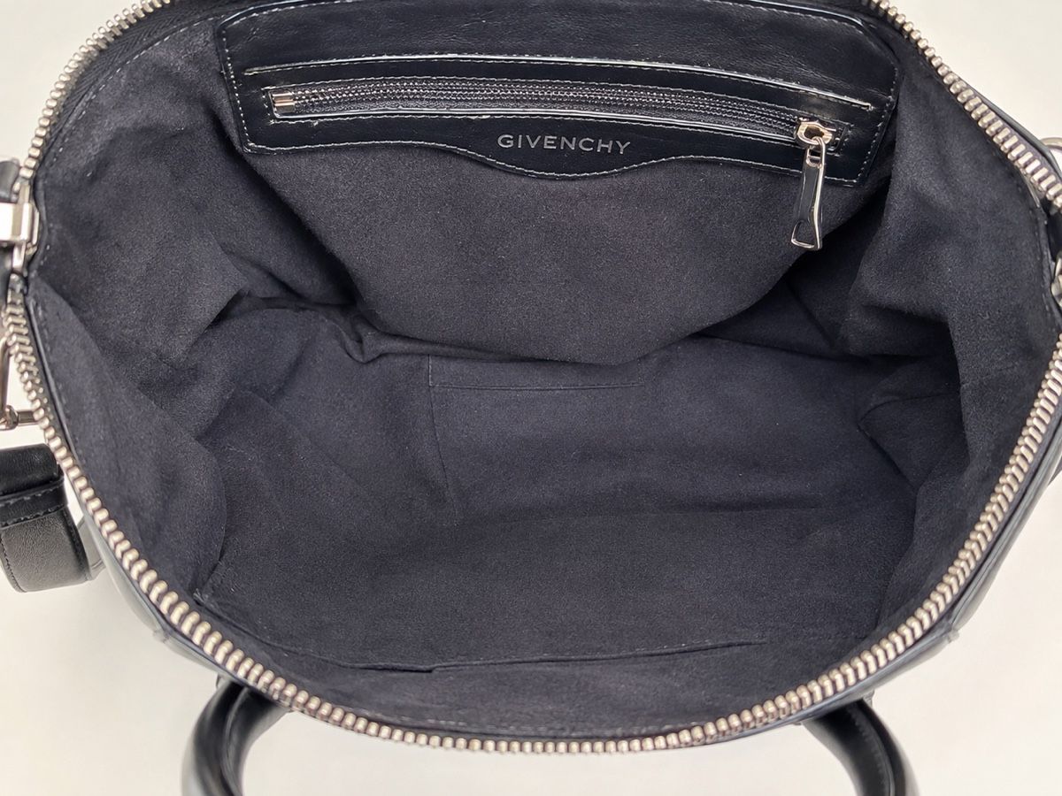 Givenchy Sacs: Givenchy Antigona Leder Handtasche Schwarz – D'occasion à Uster par Mur_88 3