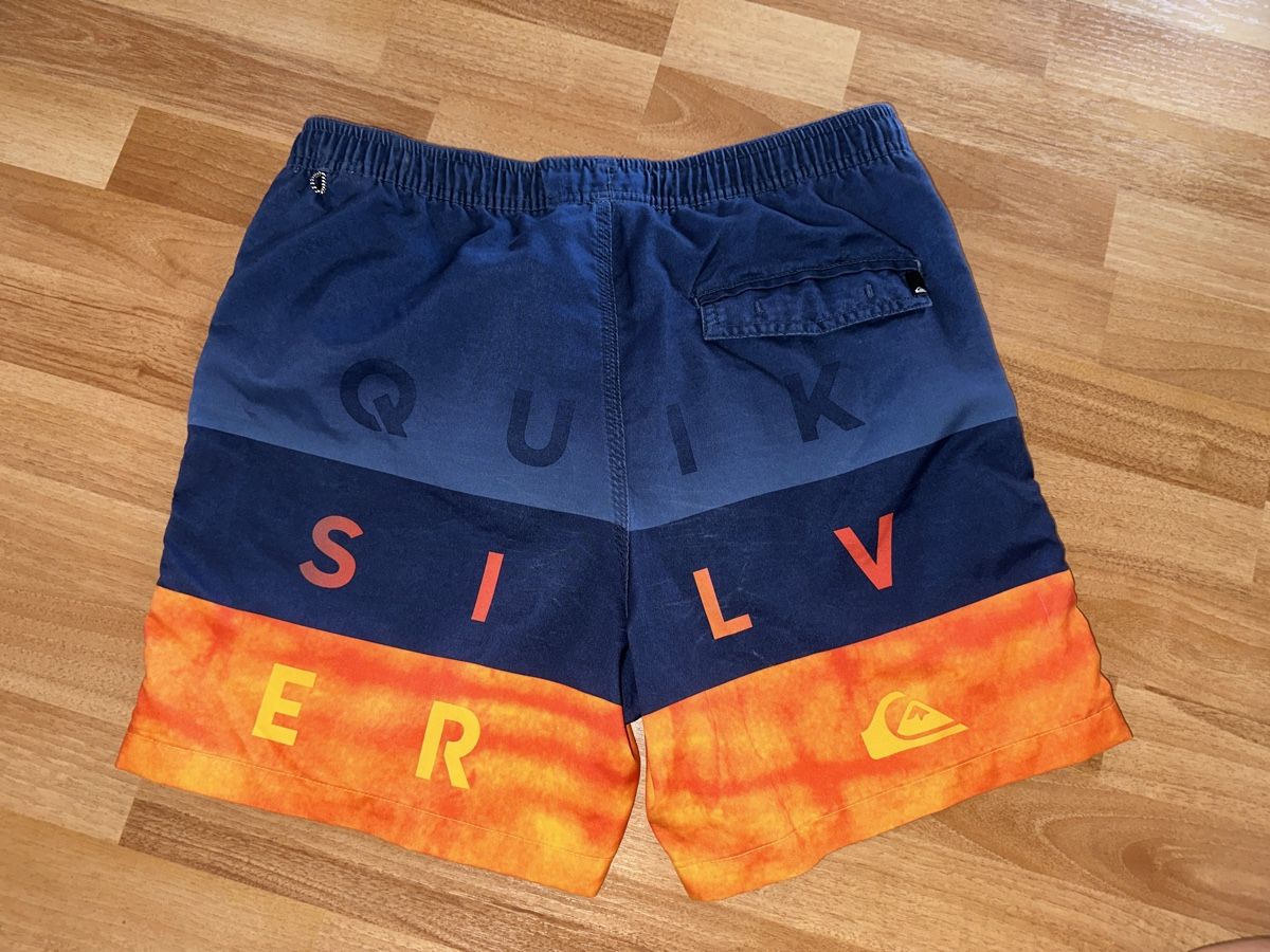 Quiksilver Costumi da bagno: Quiksilver Badeshorts Grösse M – Usato da St. Gallen venduto da mai_zpt7 2