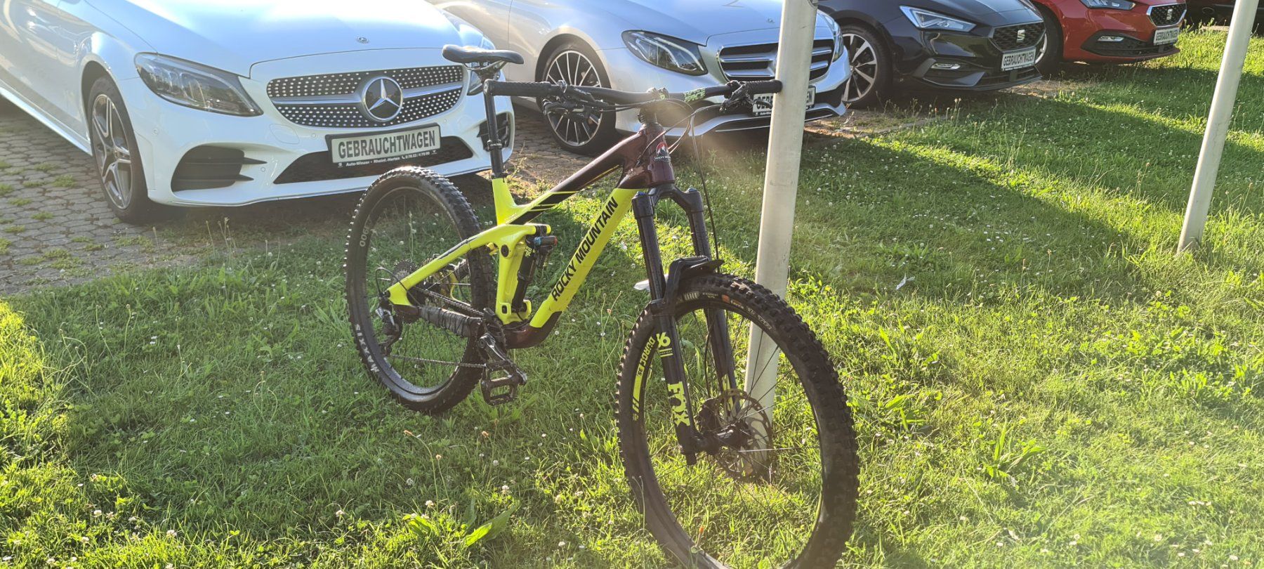 Biciclette: Fully Mountain Bike Carbon – Usato da Gempen venduto da fat_h7xh 1