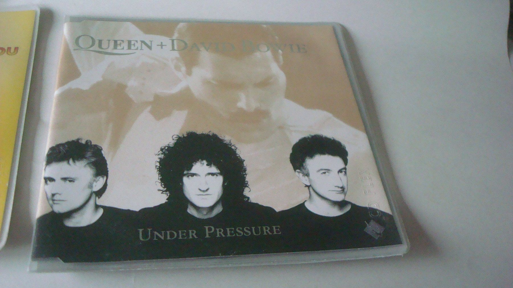 CD: 3 Maxi CDs Queen 90er Jahre – Usato da Münchenstein venduto da Pesci6 3