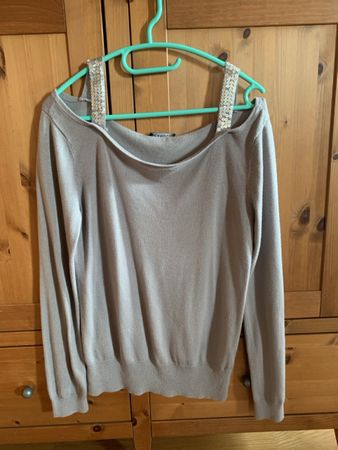 Pull élégant Caroll, taille 36, tendance épaules dénudées
