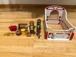 Playmobil Shire Horse mit Pferdebox