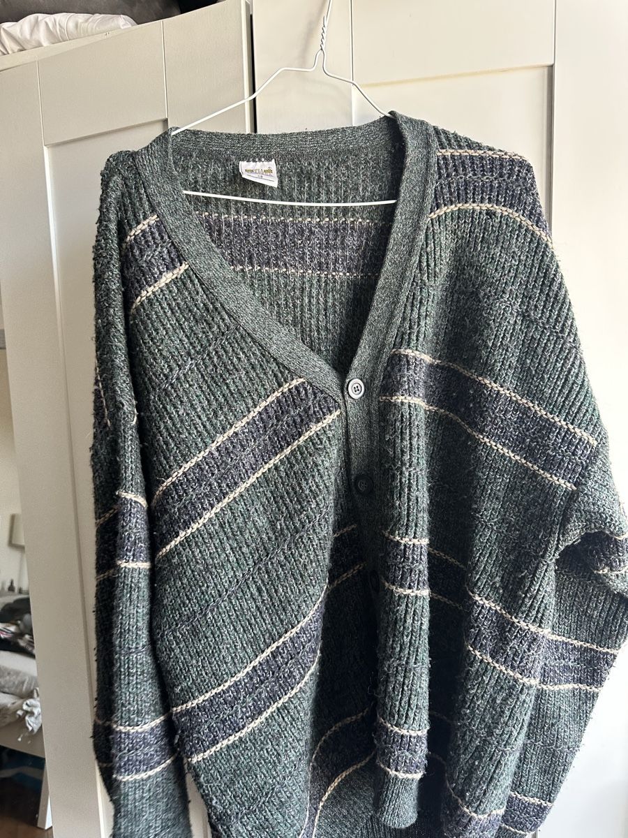 Pullover & Sweatshirts: Cardigan VIA CORTESA Stripe Pattern Size 48 – Gebraucht aus Basel von BaselClothesCole