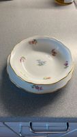 Meissen Teller/Schüssel mit Goldrand und Blumenmuster