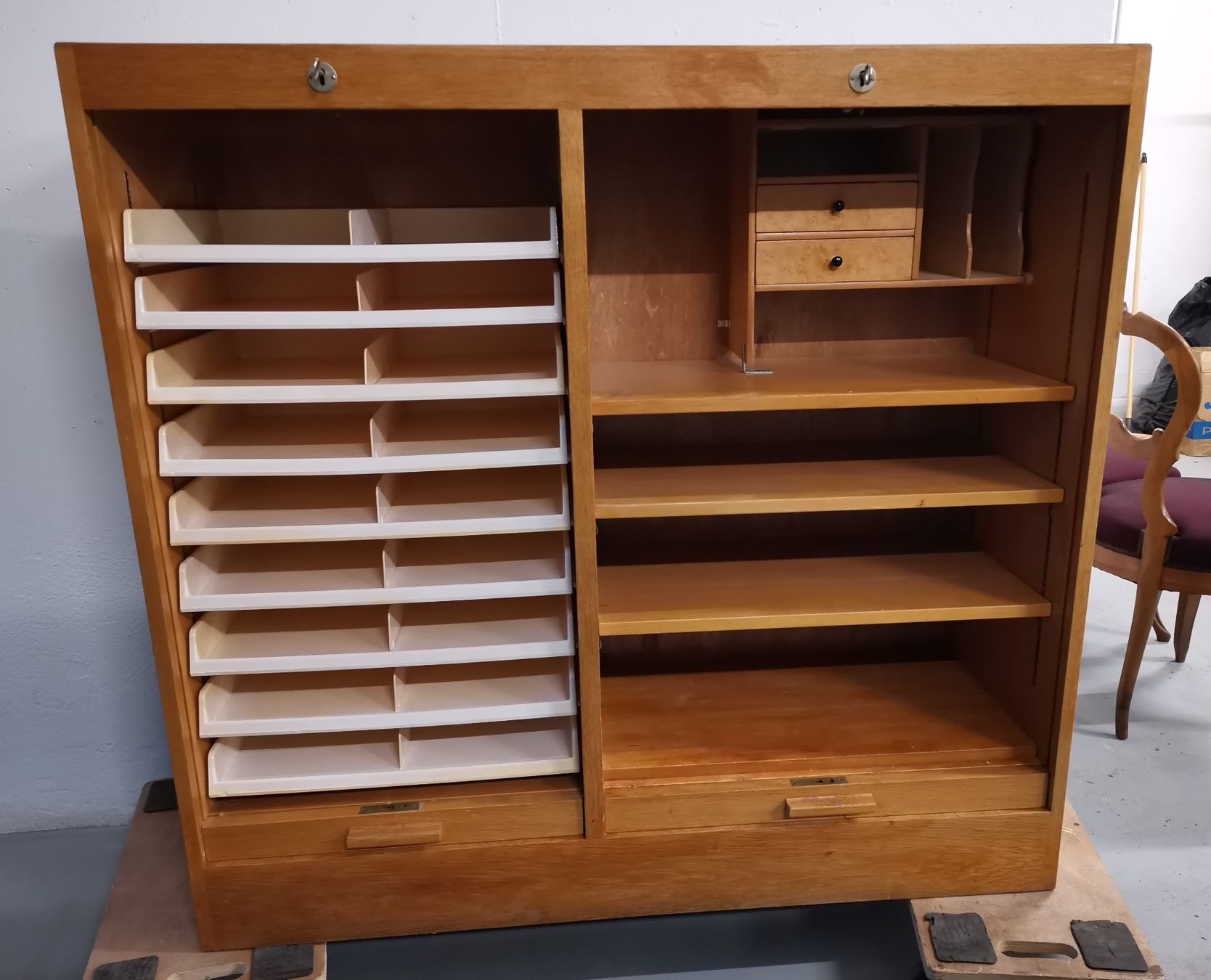 Schränke: Rolladenschrank aus den 1950gern – Gebraucht aus Suhr von Brocki-Suhr 1