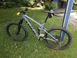 Trek Remedy 9.7 Rahmengrösse L Carbon MTB