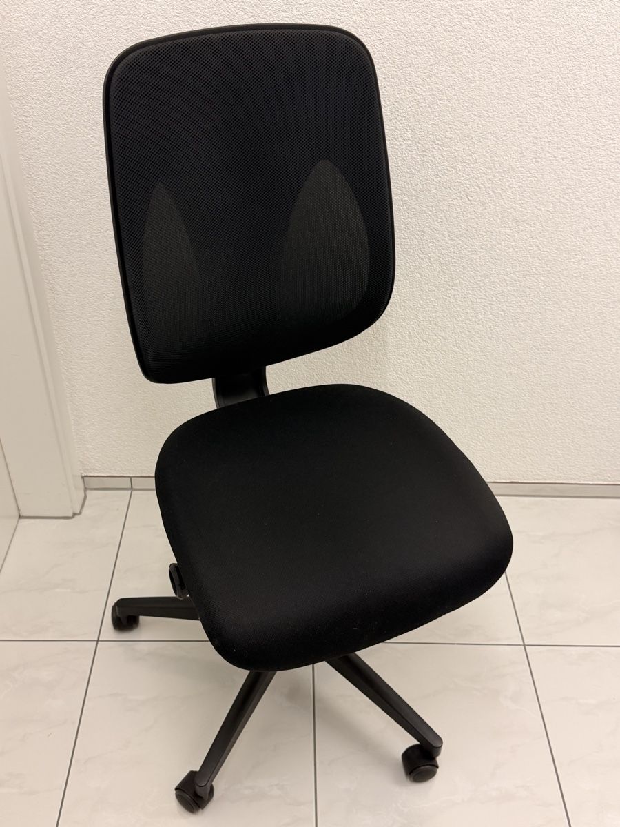 Giroflex Stühle: Bürostuhl Giroflex 353 – Gebraucht aus Felben-Wellhausen von 9506 1