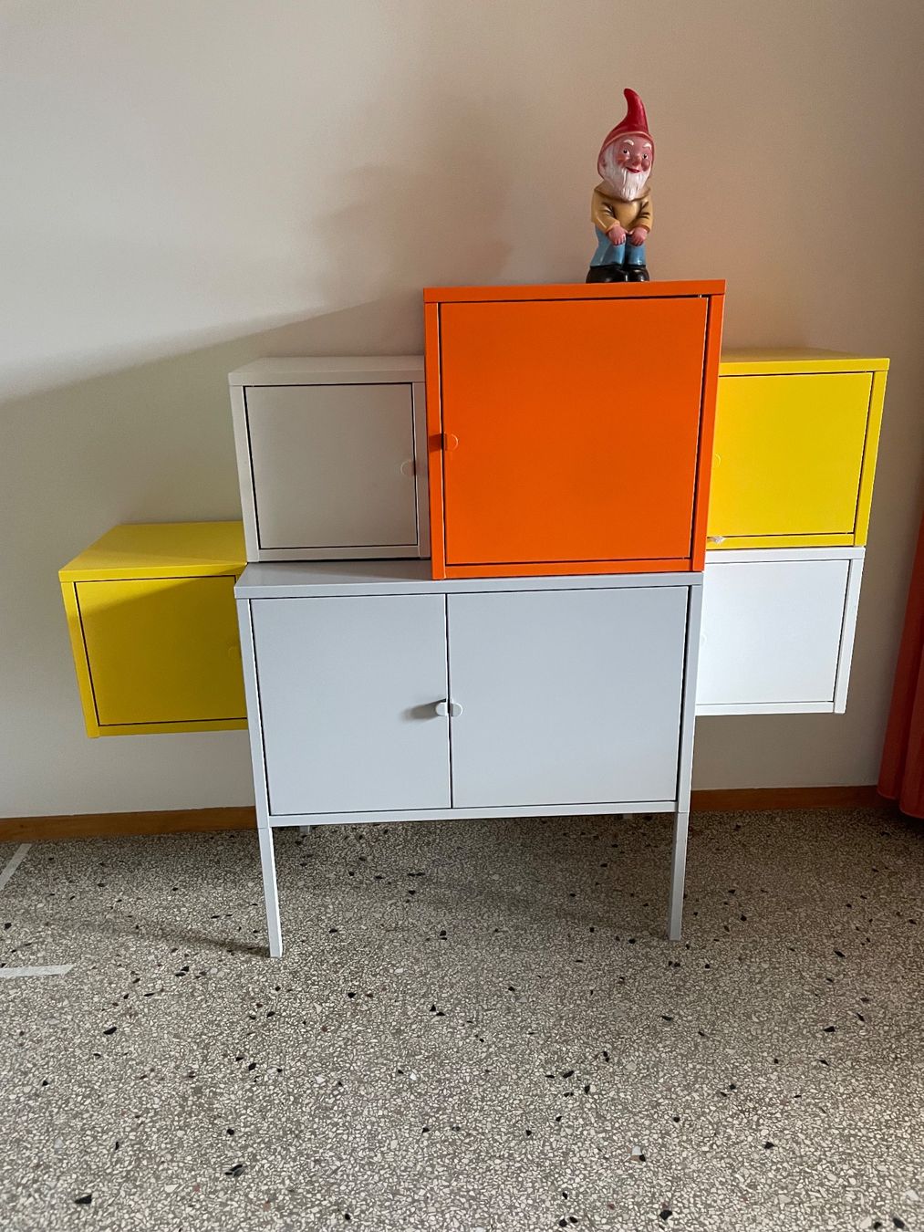 Ikea Cassettiere: Sideboard – Usato da Zürich venduto da yvdue