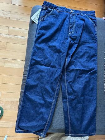 Neue Carhartt Cargo-Jeans