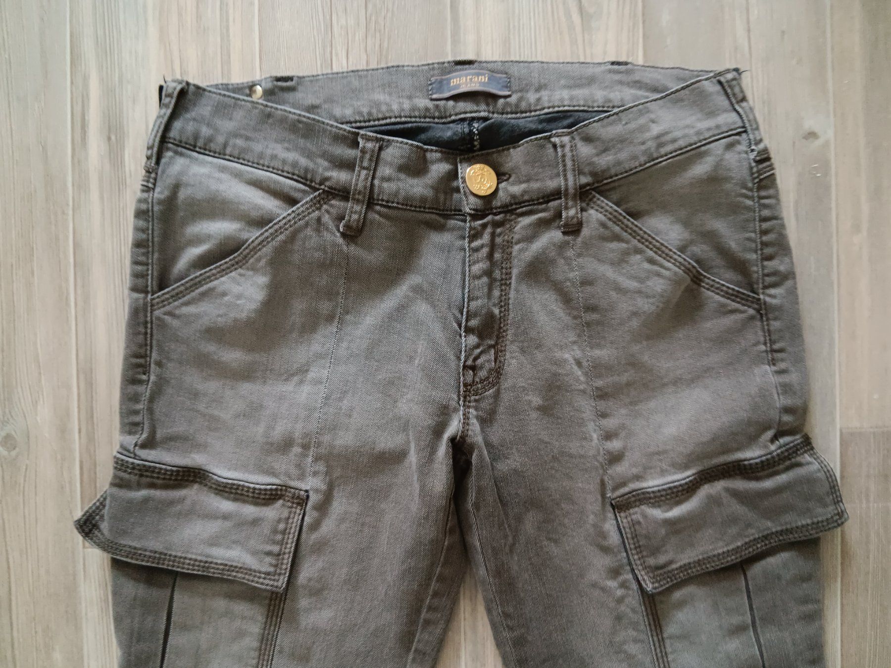 Jeans: ANGELO MARANI Jeans taille / Grosse S (42 IT) – Gebraucht aus Cossonay-ville von Super-Price-Quality 1