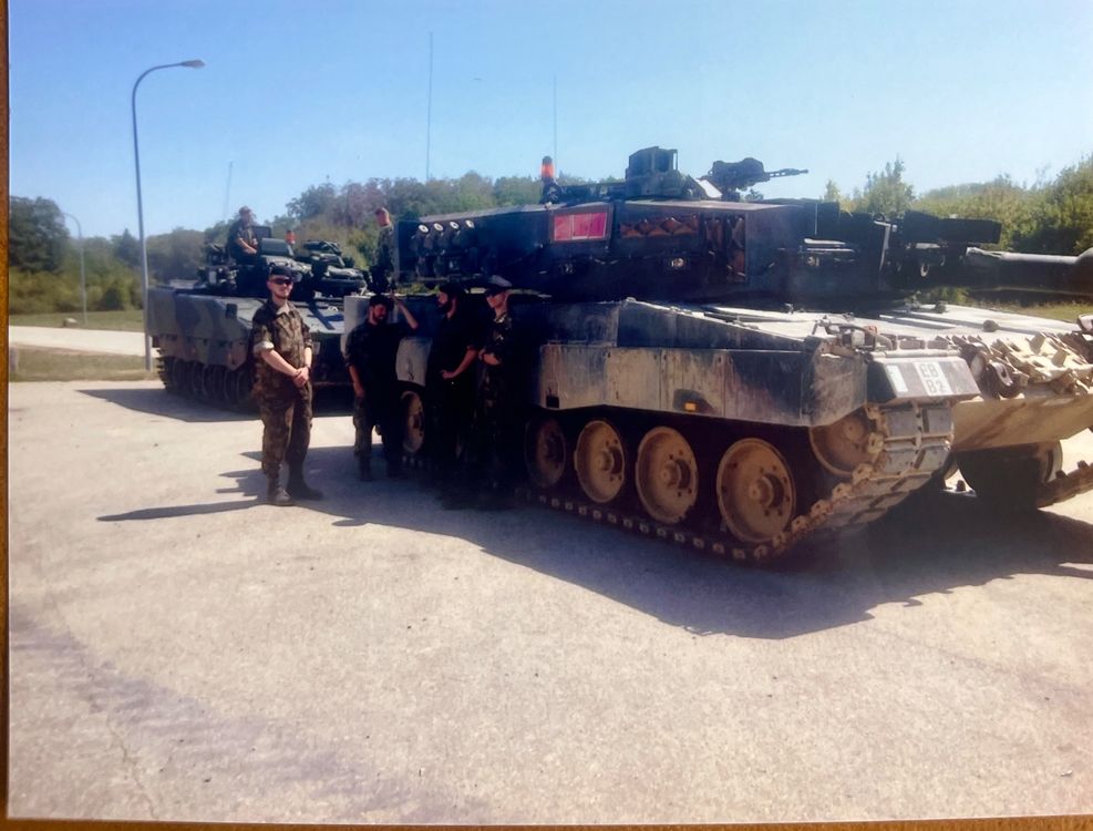 30 photos armée CH de soldats ou de chars Kaufen auf Ricardo