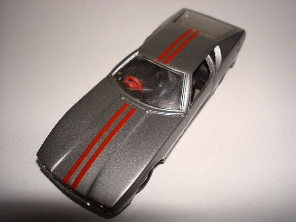 Politoys 1/43 Jaguar Pirana Bertone – Modèle Rare De Collection (occasion)