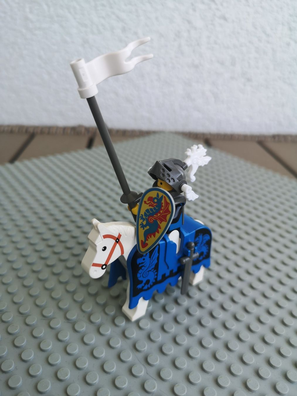 Lego Giocattoli: Ritterfigur LEGO mit Zusatz - Text lesen!!! – Usato da Goldau venduto da MacPad