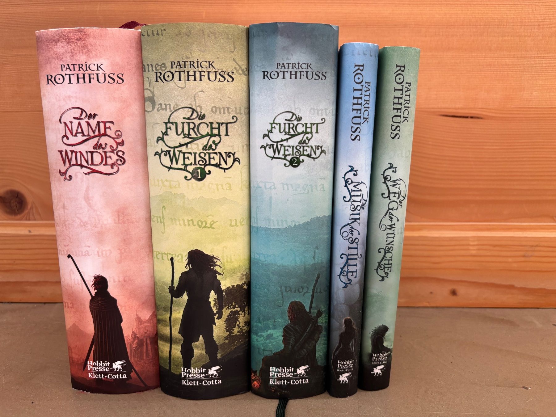 Libri: Königsmörder-Chronik, 5 Bücher – Usato da Boltigen venduto da PatrickRothfuss