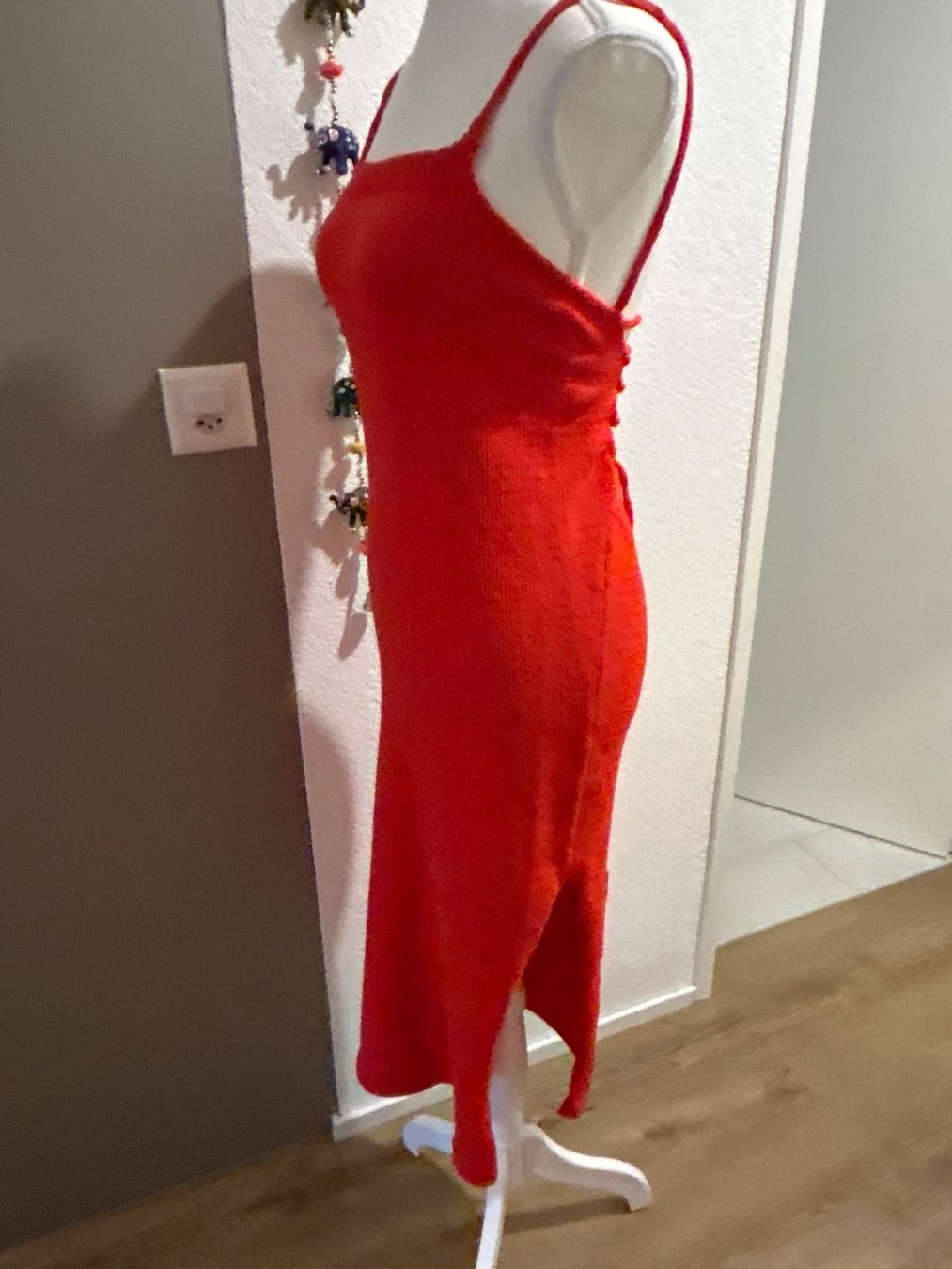 Vestiti: Strickkleid maxi mit Spaghettiträgern rot Grösse M – Usato da Brunnen venduto da Nala2929 5