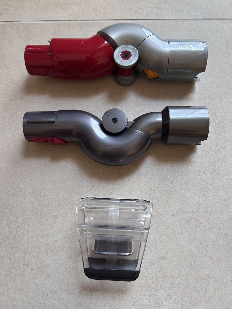 Dyson Aspirateurs & Accessoires: Dyson v12 Flex-Adapters & Zubehörhalterung – D'occasion à Boll par YD3067