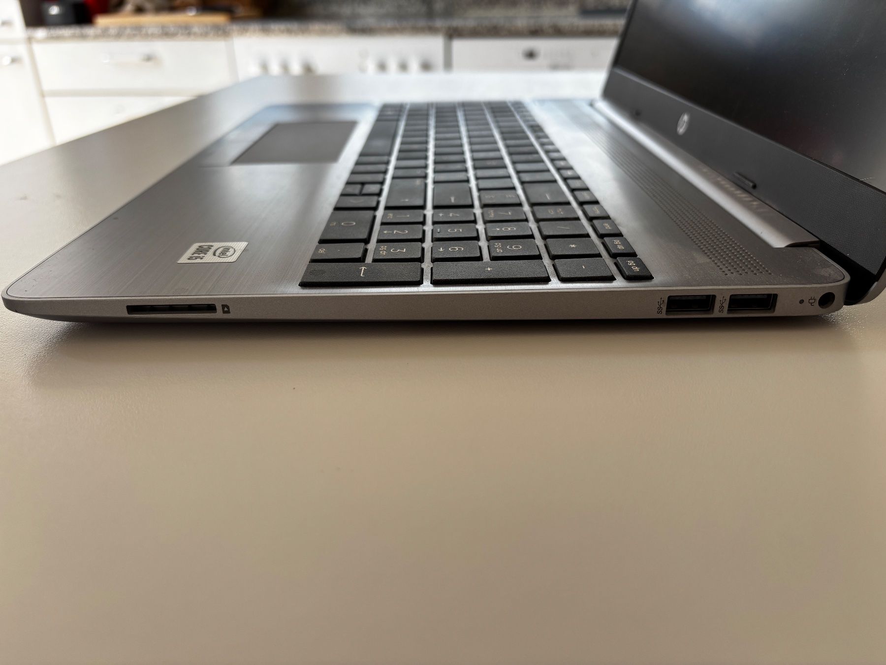 Hewlett Packard Notebooks: HP 250 G8 Notebook-PC – Gebraucht aus Spreitenbach von Hemingway69 2